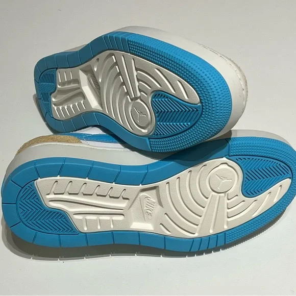 New with box - Wmn’s Nike Air Jordan 1 Elevate Low SE Blue - FD1028-100 - Picture 6 of 6